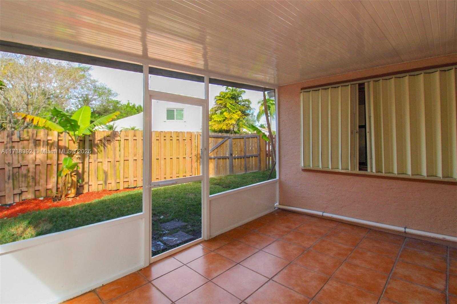 Small Image of 1240 SOUTH FIELDLARK LN, Homestead Number 27