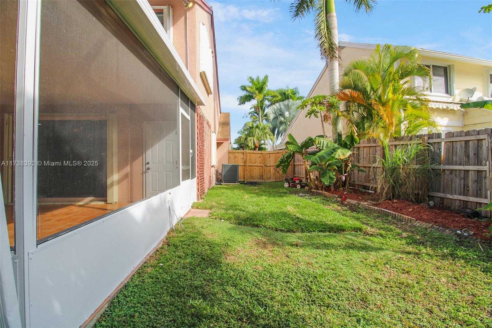 Small Image of 1240 SOUTH FIELDLARK LN, Homestead Number 34