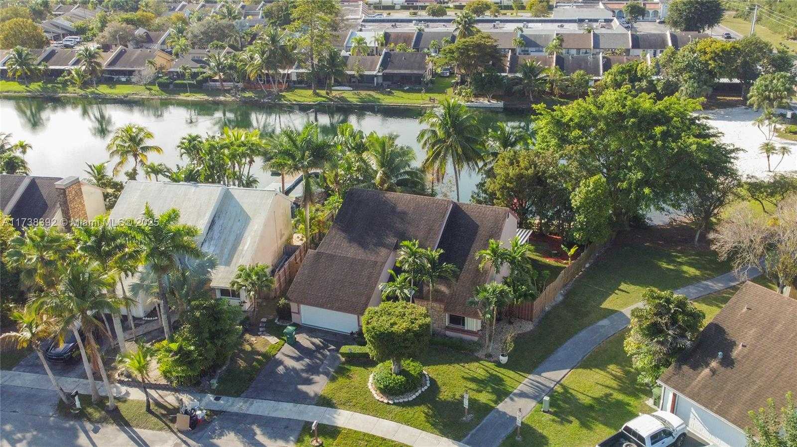 Small Image of 1240 SOUTH FIELDLARK LN, Homestead Number 36