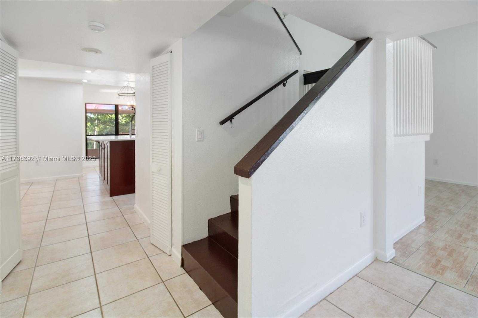 Small Image of 1240 SOUTH FIELDLARK LN, Homestead Number 5