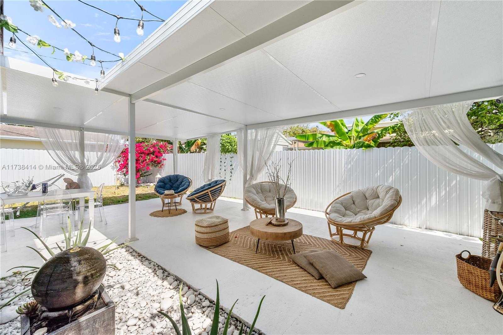Small Image of 1410 SOUTH 22ND AVE, Hollywood Number 26