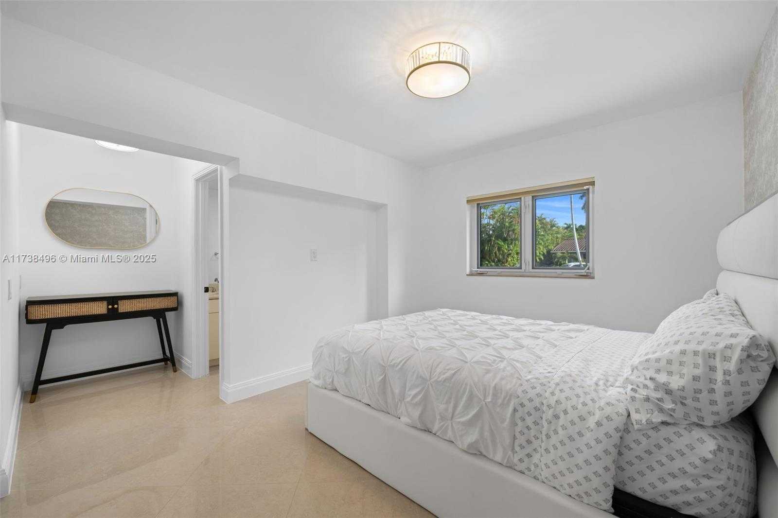 Small Image of 1144 ADAMS ST, Hollywood Number 25