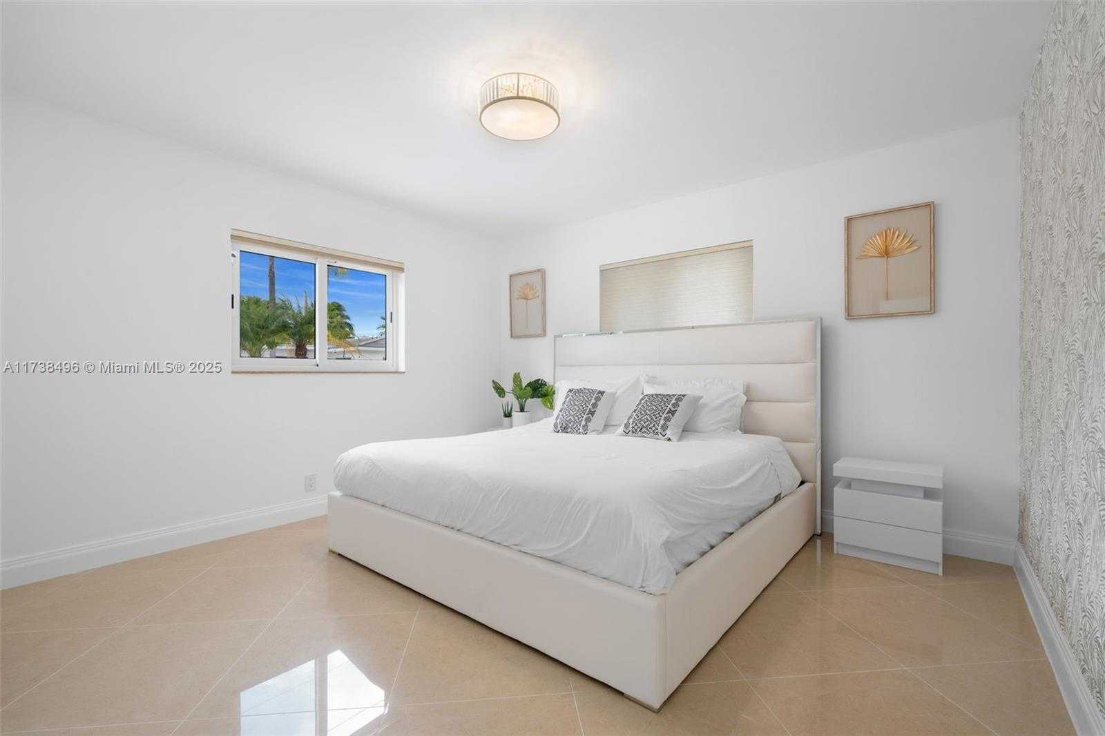 Small Image of 1144 ADAMS ST, Hollywood Number 33