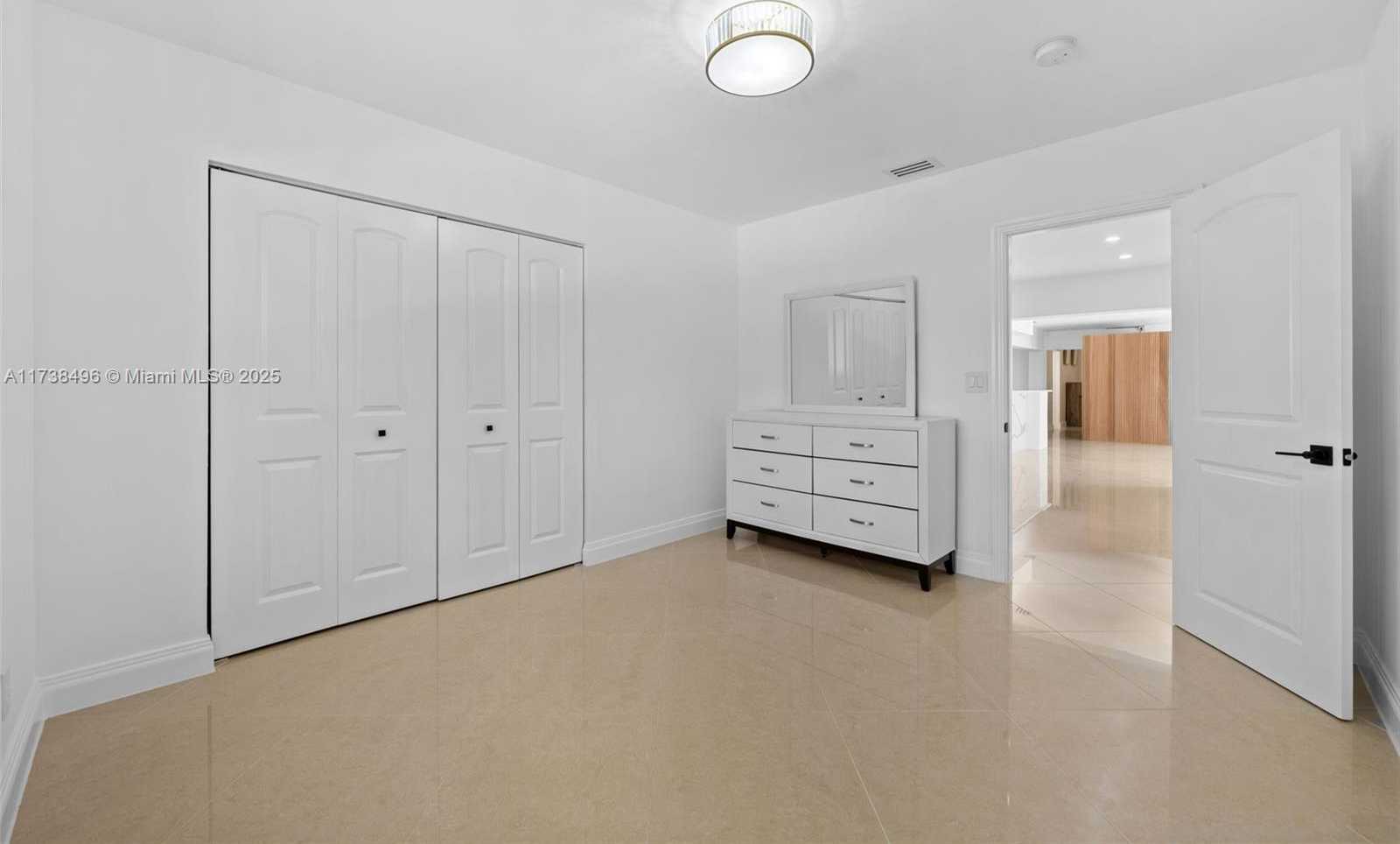 Small Image of 1144 ADAMS ST, Hollywood Number 39