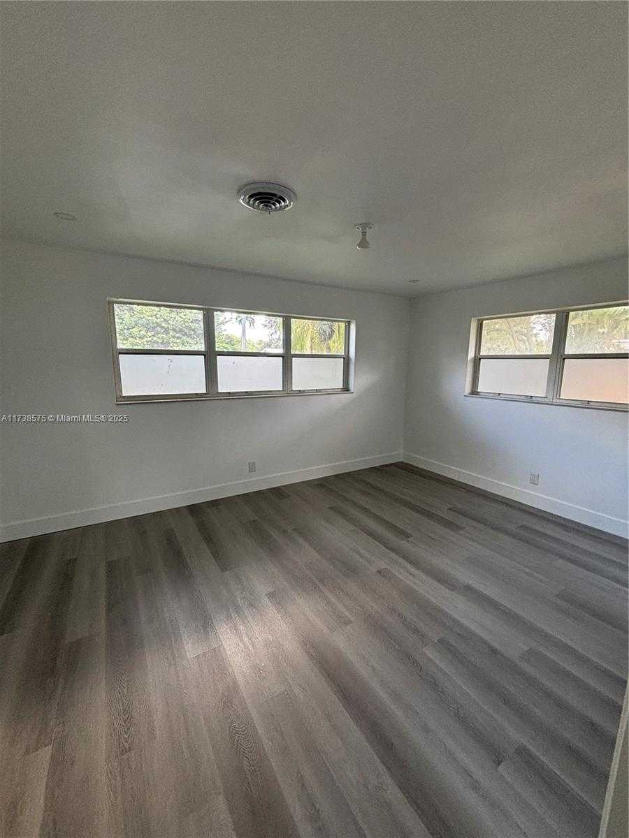 Small Image of 861 NORTH BEL AIR DR, Plantation Number 4