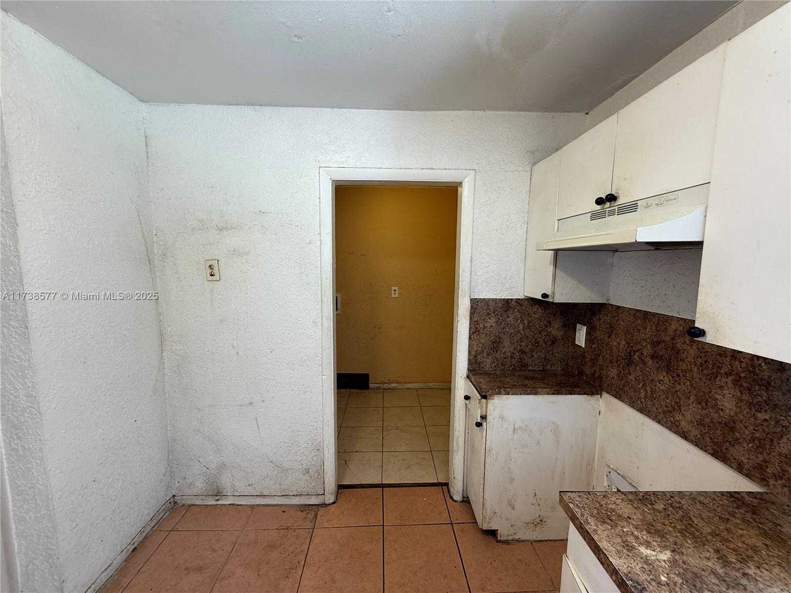Small Image of 800 NORTH WEST 6TH AVE, Pompano Beach Number 18
