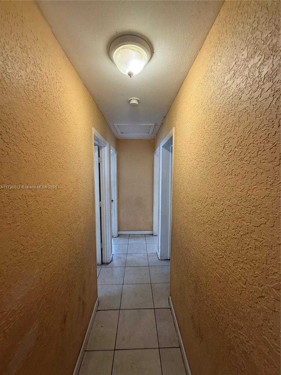 Small Image of 800 NORTH WEST 6TH AVE, Pompano Beach Number 21