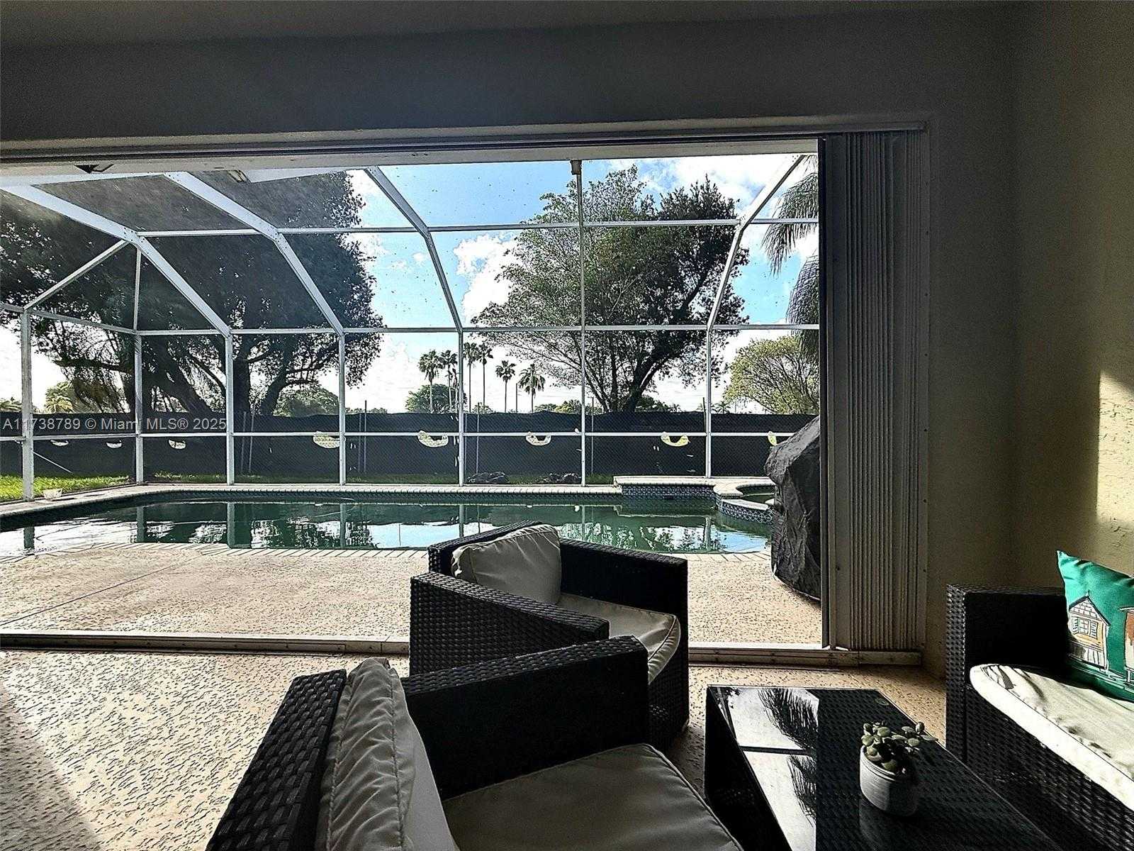 Small Image of 2602 AUGUSTA DR, Homestead Number 22