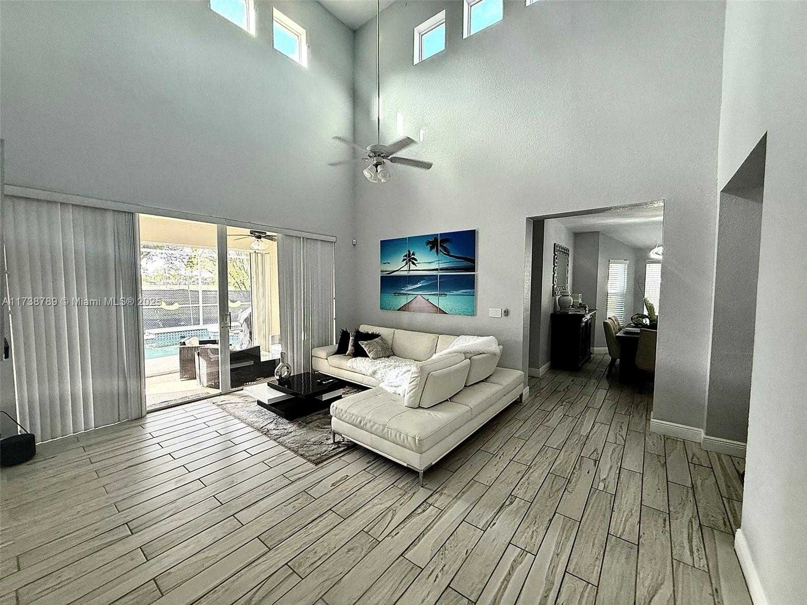 Small Image of 2602 AUGUSTA DR, Homestead Number 3