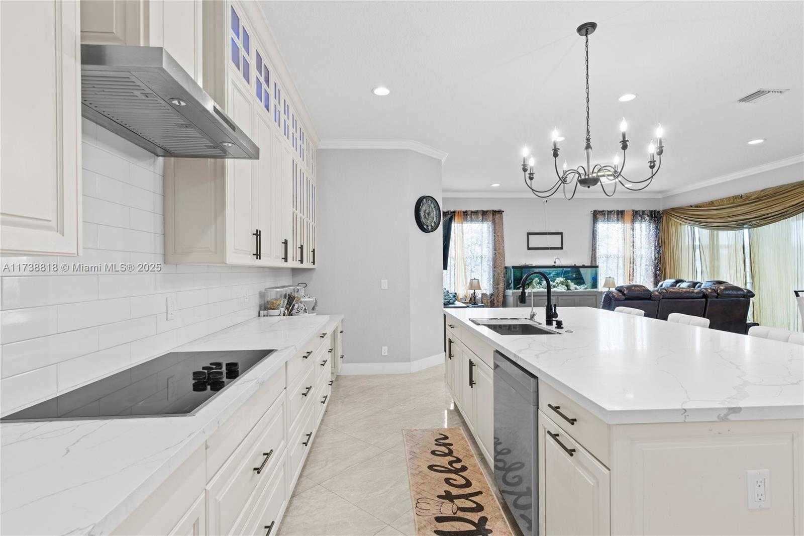 Small Image of 4102 ARTESA DR, Boynton Beach Number 15