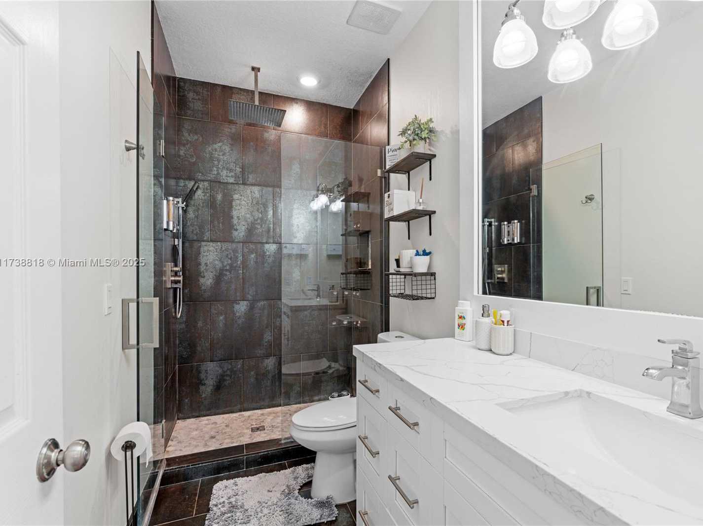Small Image of 4102 ARTESA DR, Boynton Beach Number 21