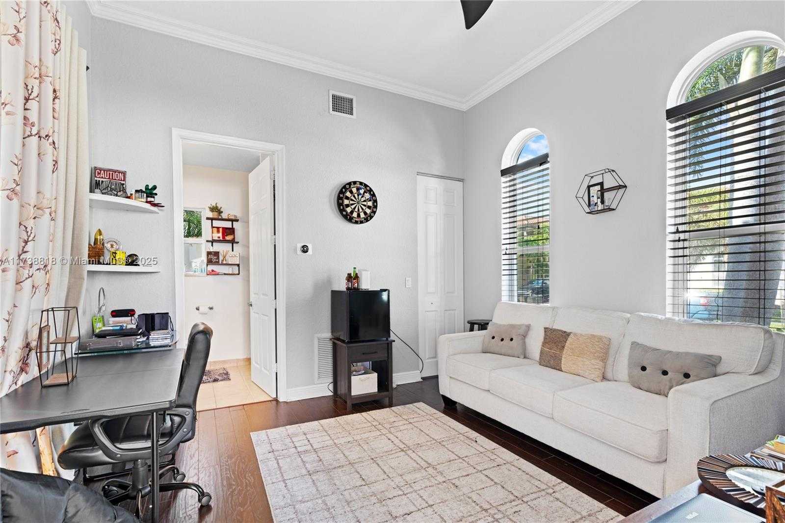 Small Image of 4102 ARTESA DR, Boynton Beach Number 30
