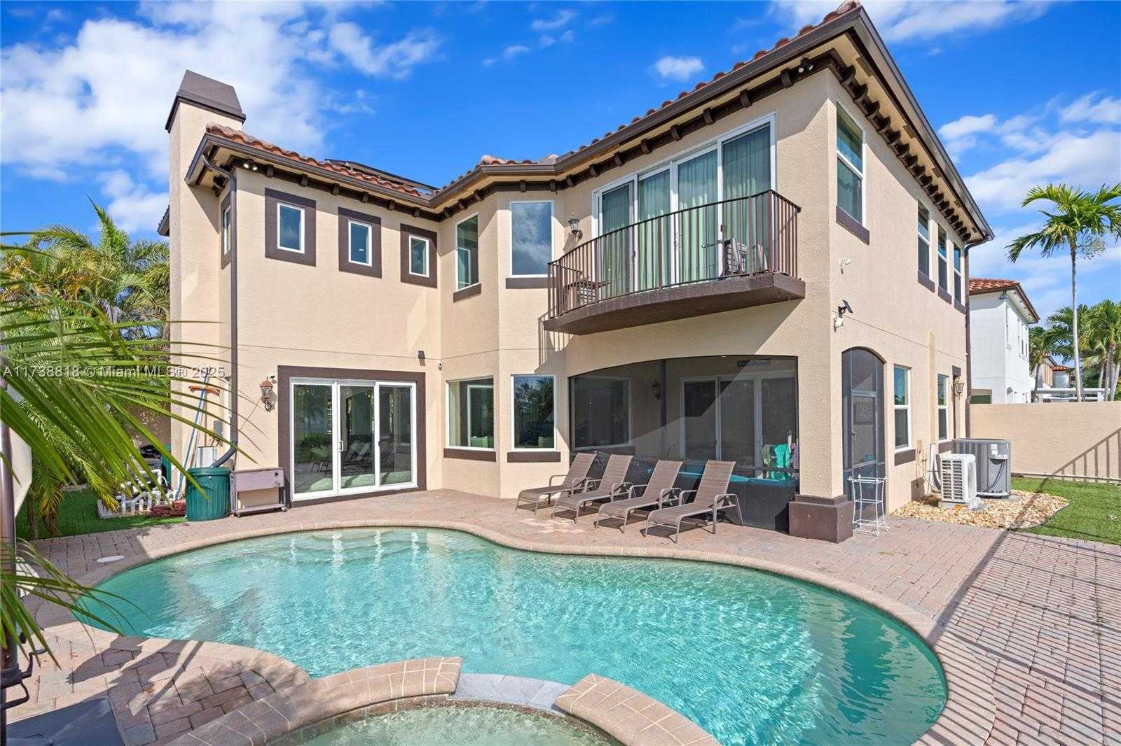 Small Image of 4102 ARTESA DR, Boynton Beach Number 32