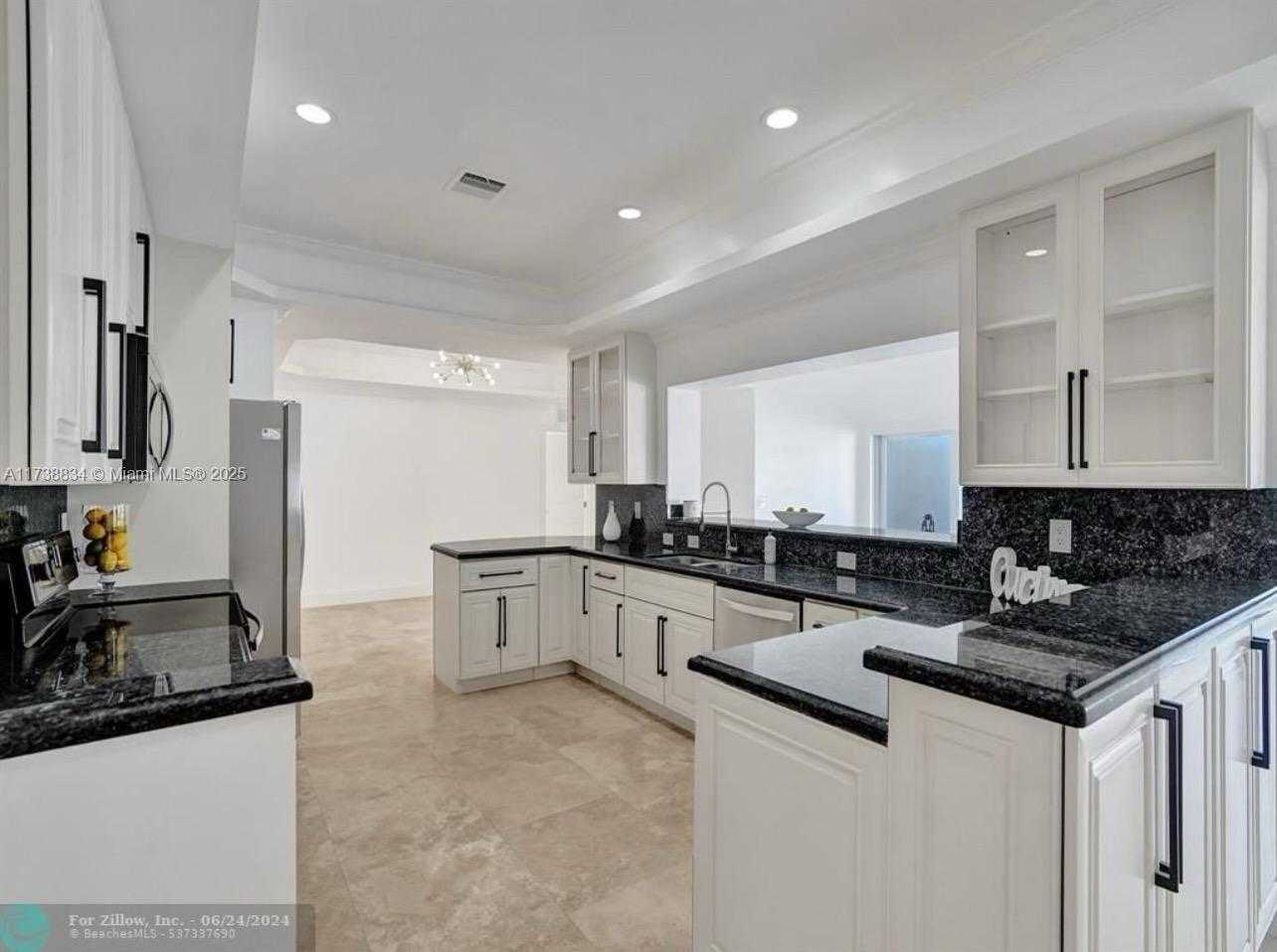 Small Image of 2319 NORTH EAST 35TH DR, Fort Lauderdale Number 5
