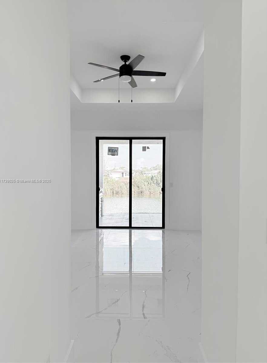 Small Image of 2515 NE 5TH PL, Cape Coral Number 19