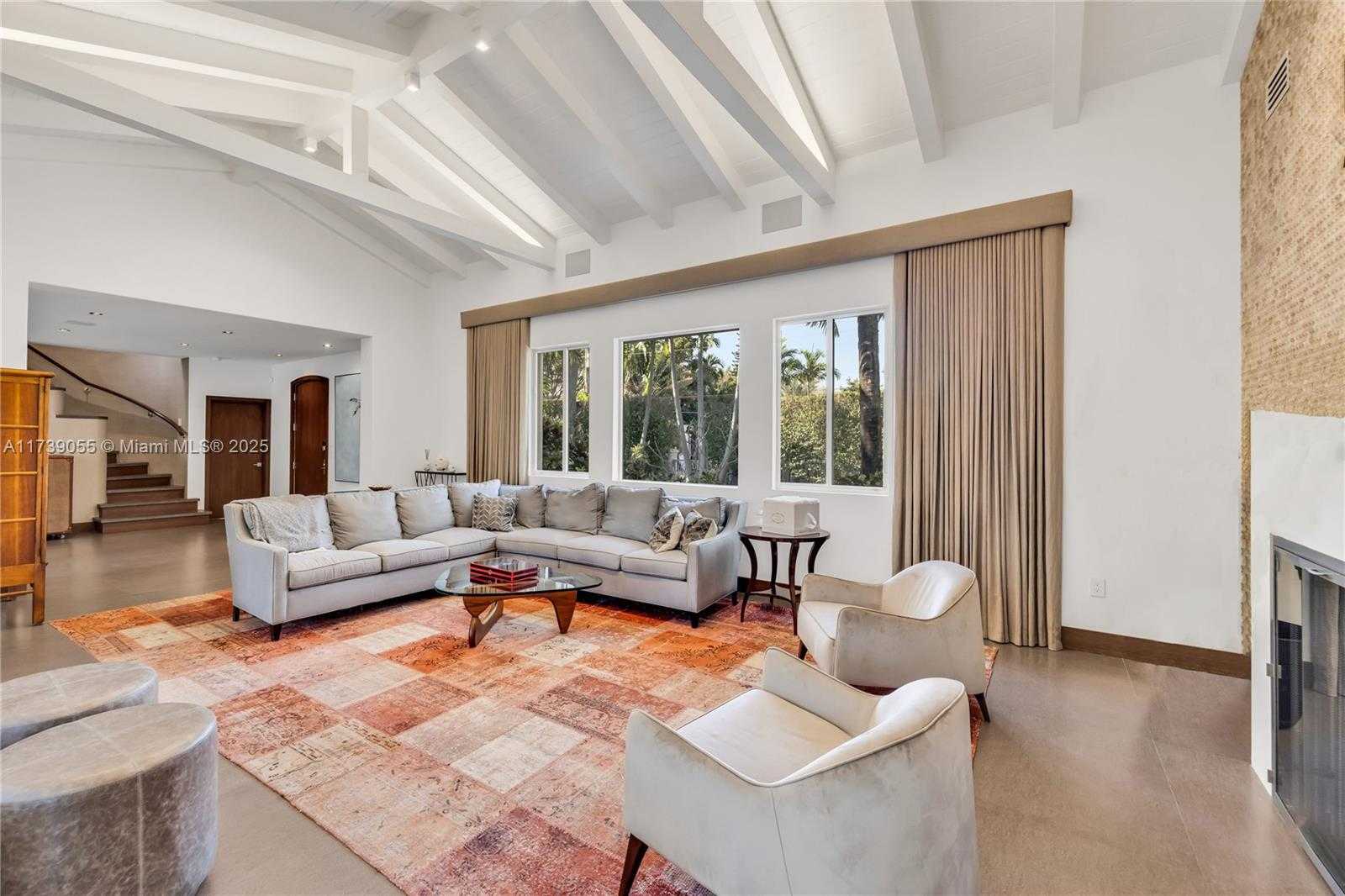 Small Image of 5763 NORTH BAY RD, Miami Beach Number 7
