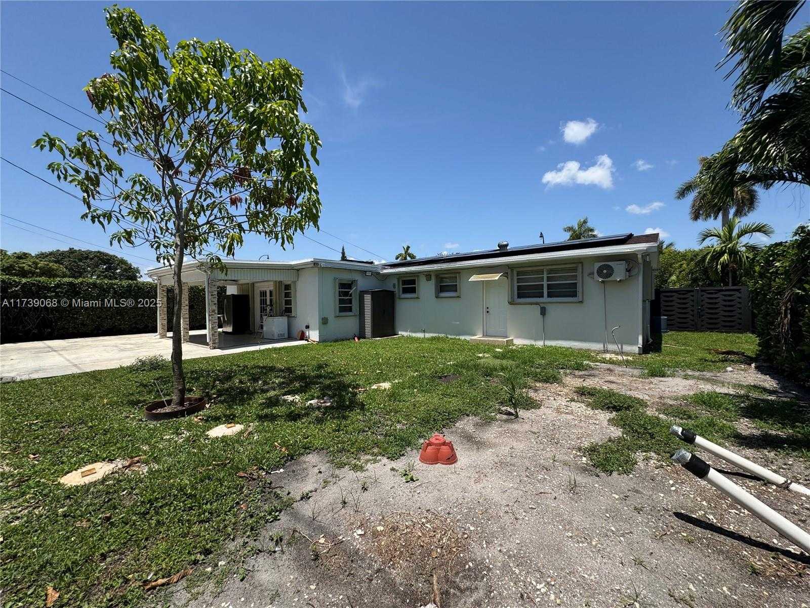 Small Image of 9460, Cutler Bay Number 24