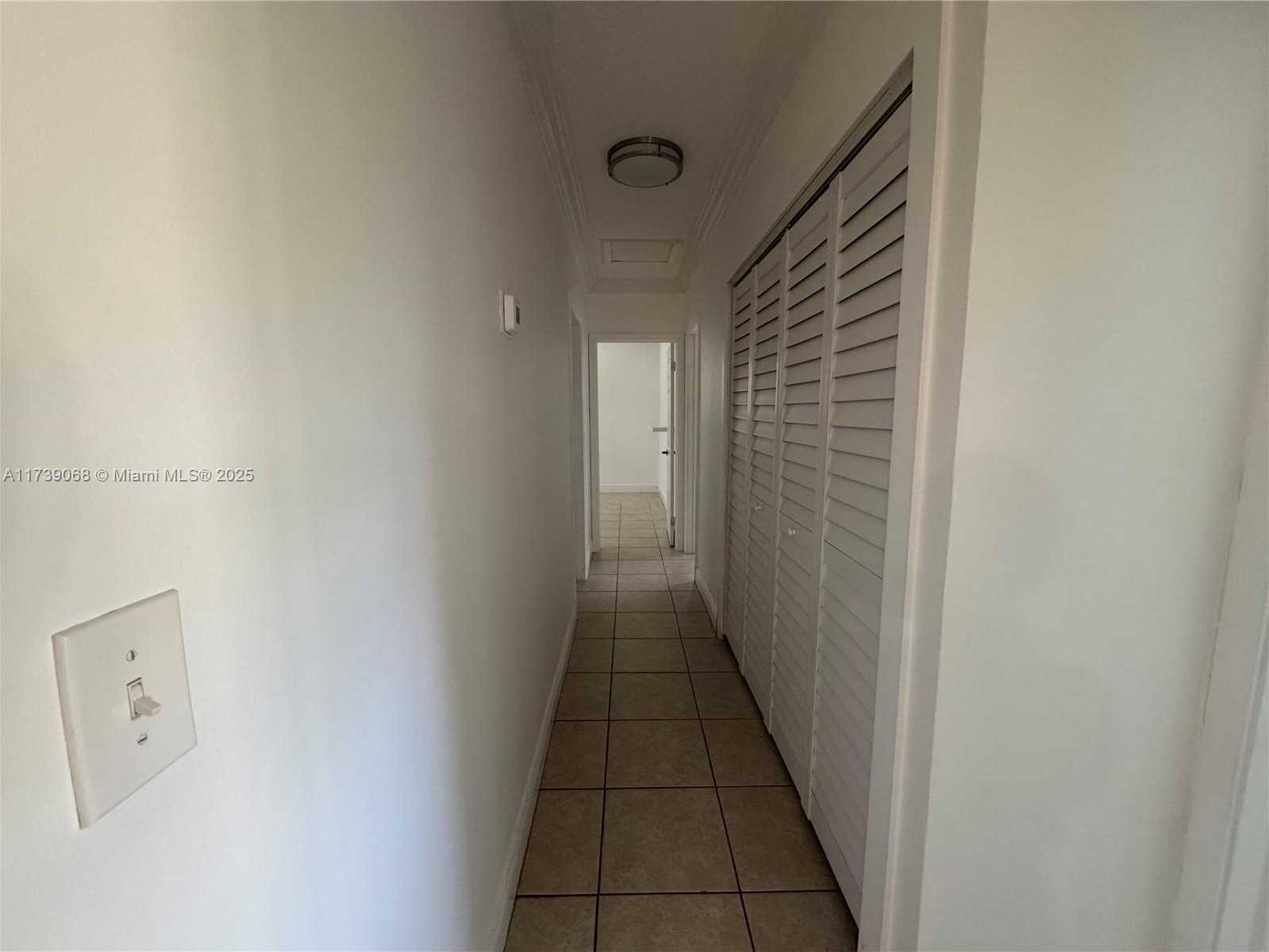 Small Image of 9460, Cutler Bay Number 9