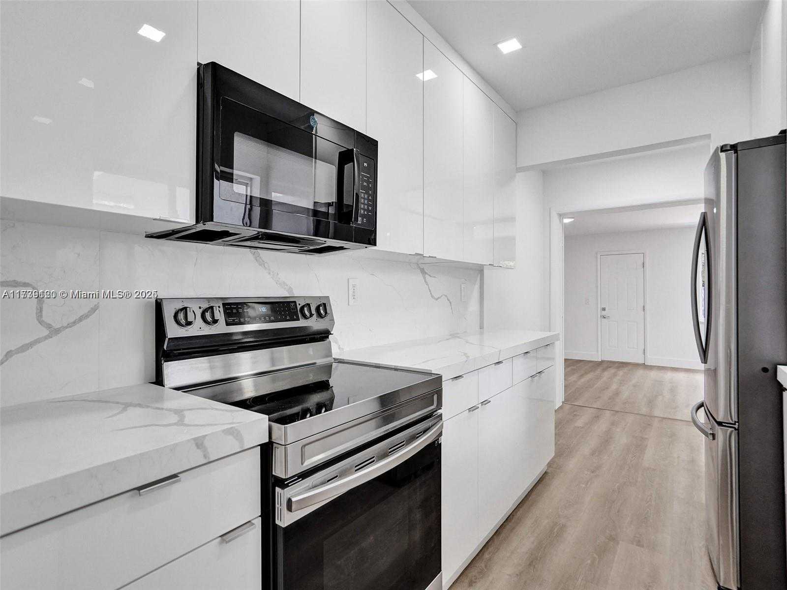 Small Image of 1609 NORTH WEST 7TH TER, Fort Lauderdale Number 10
