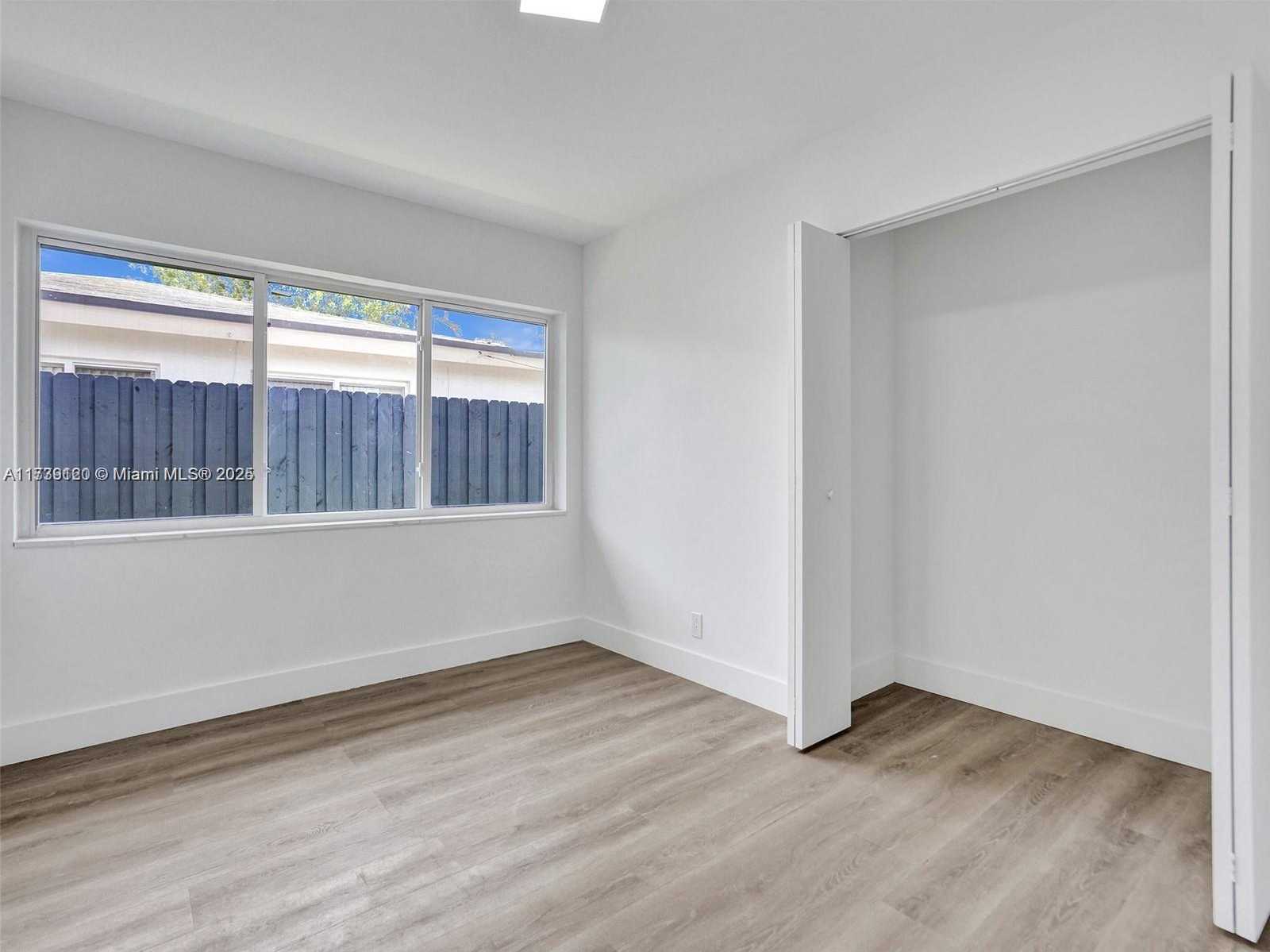 Small Image of 1609 NORTH WEST 7TH TER, Fort Lauderdale Number 24