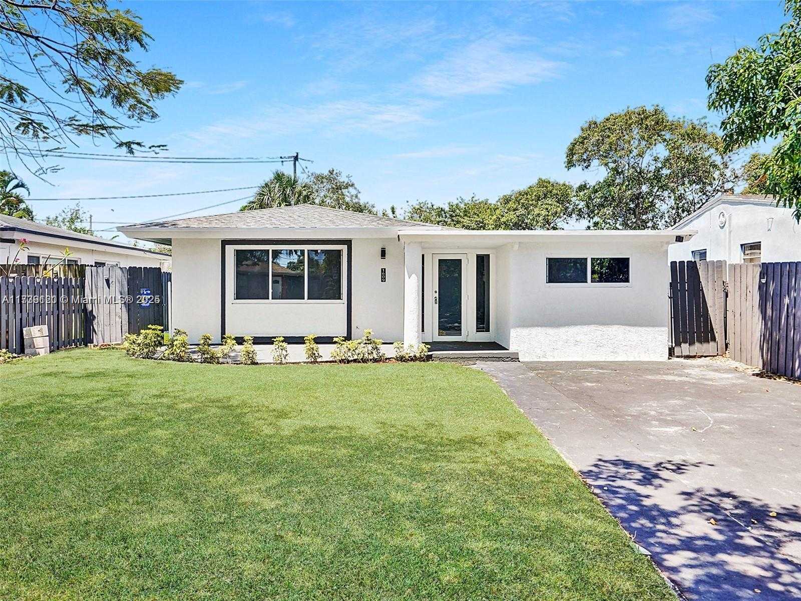 Small Image of 1609 NORTH WEST 7TH TER, Fort Lauderdale Number 5
