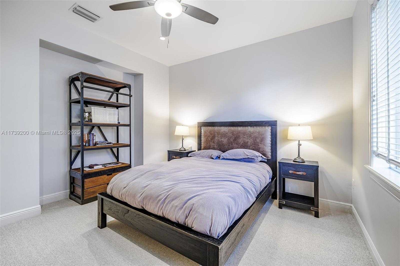 Small Image of 16721 SOUTH WEST 86TH CT, Palmetto Bay Number 17