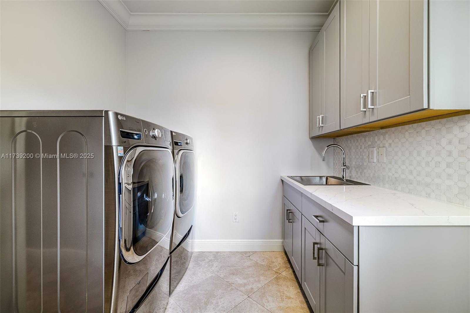 Small Image of 16721 SOUTH WEST 86TH CT, Palmetto Bay Number 20