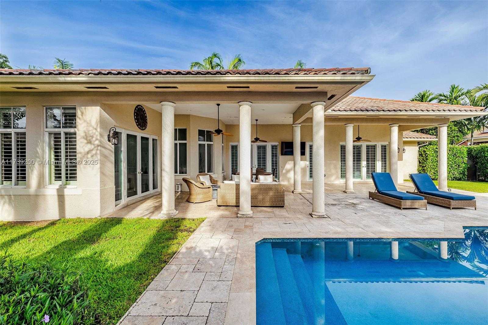 Small Image of 16721 SOUTH WEST 86TH CT, Palmetto Bay Number 24