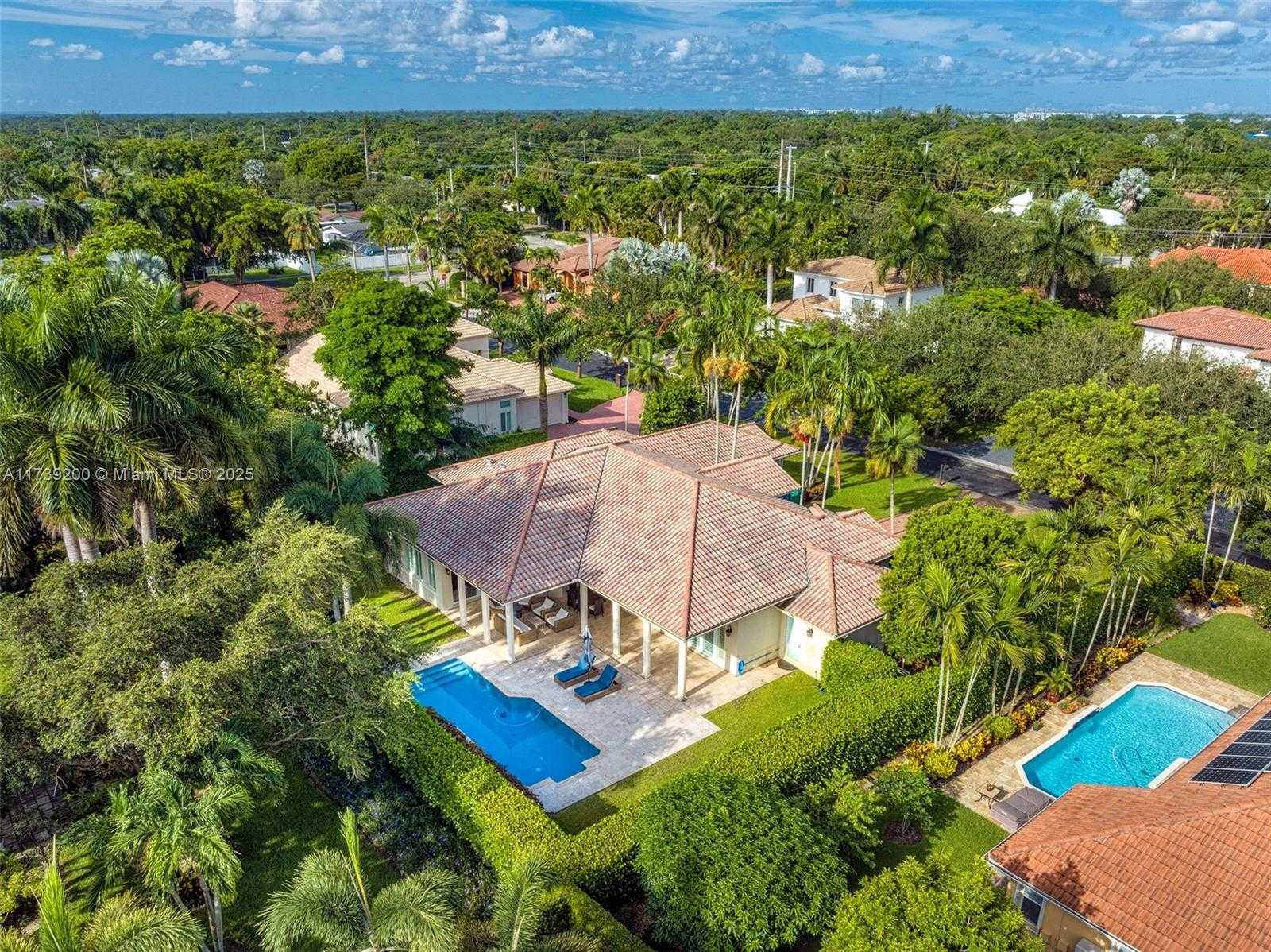 Small Image of 16721 SOUTH WEST 86TH CT, Palmetto Bay Number 33