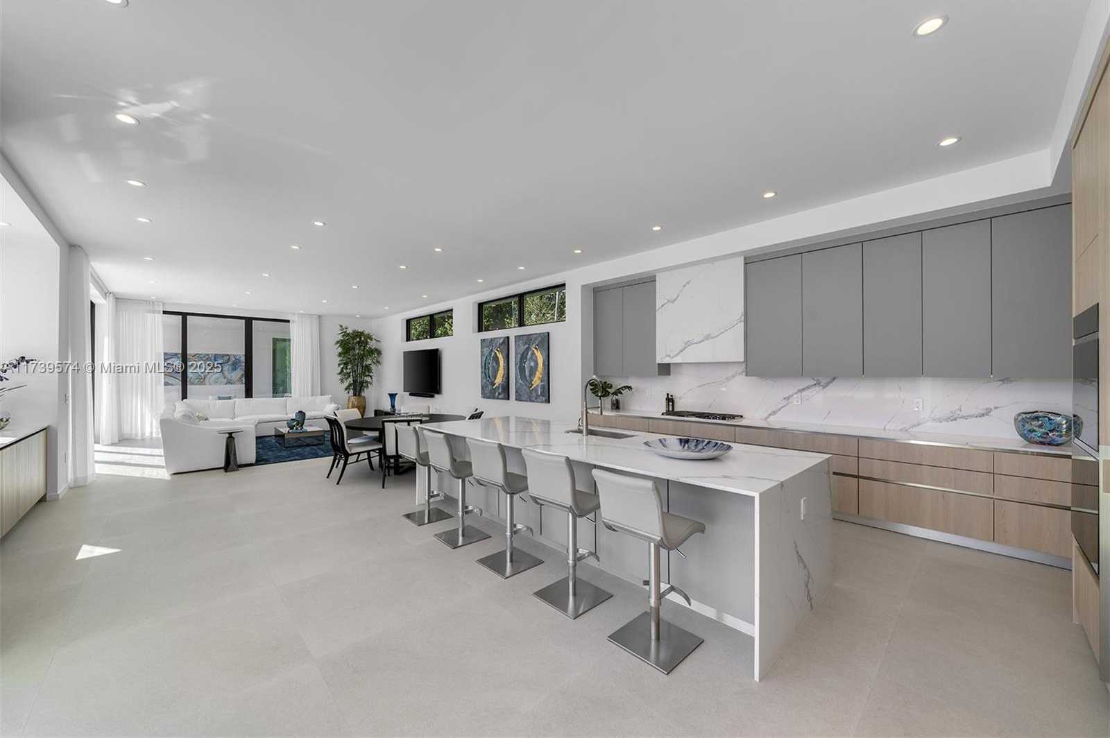 Small Image of 6830 SOUTH WEST 104TH ST, Pinecrest Number 11