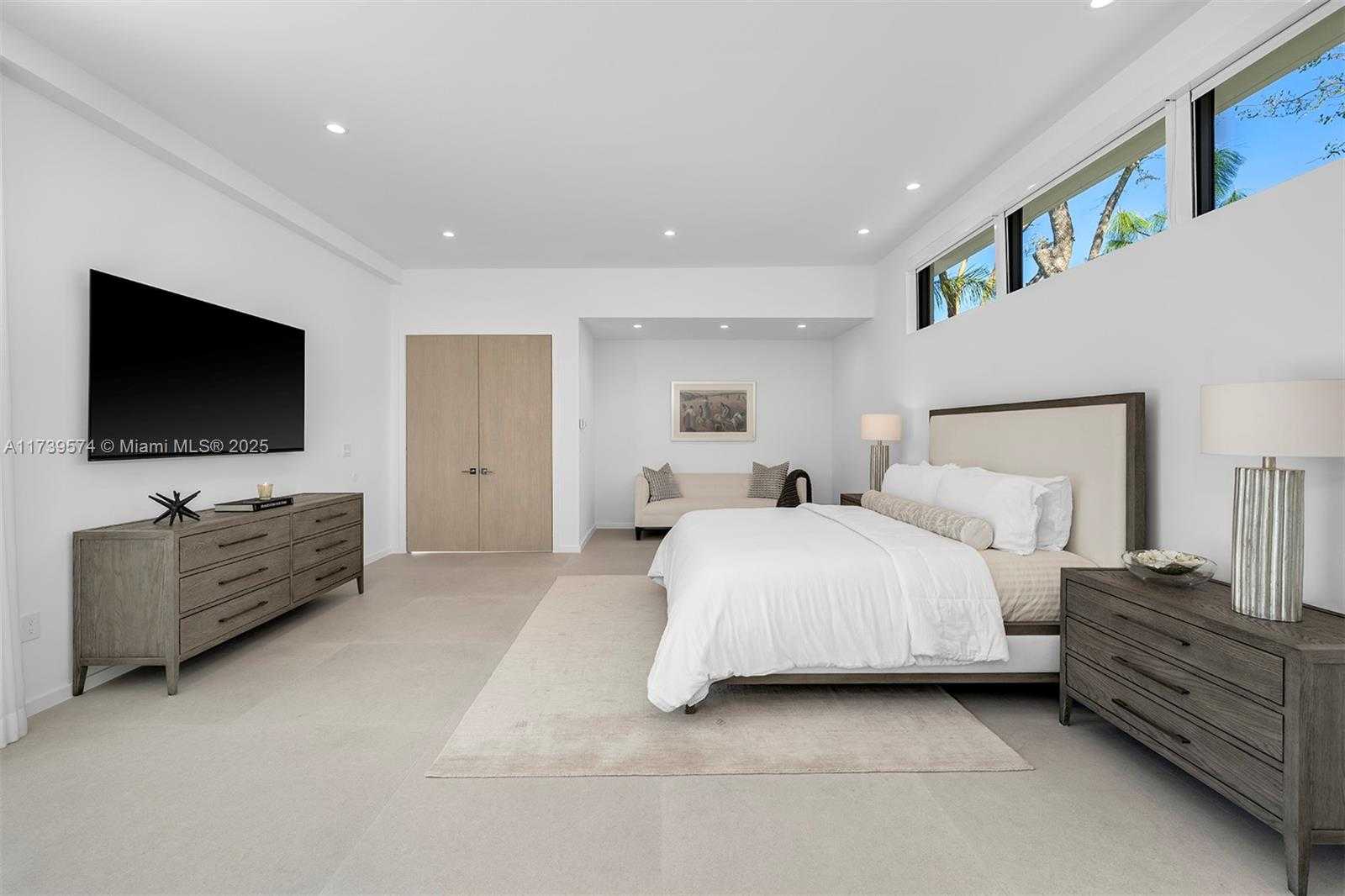Small Image of 6830 SOUTH WEST 104TH ST, Pinecrest Number 17
