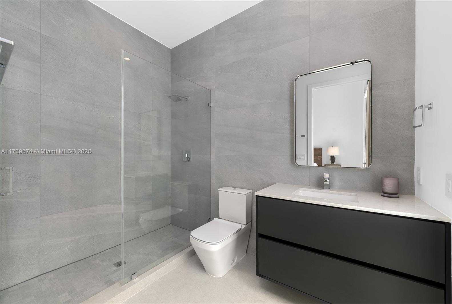 Small Image of 6830 SOUTH WEST 104TH ST, Pinecrest Number 24