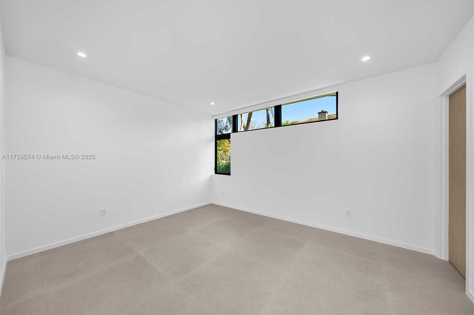Small Image of 6830 SOUTH WEST 104TH ST, Pinecrest Number 33