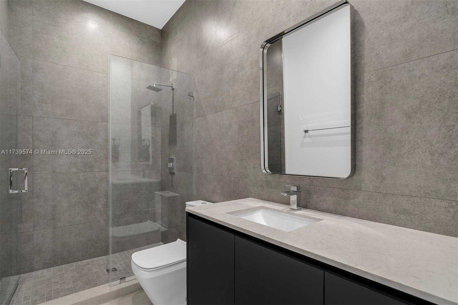 Small Image of 6830 SOUTH WEST 104TH ST, Pinecrest Number 34