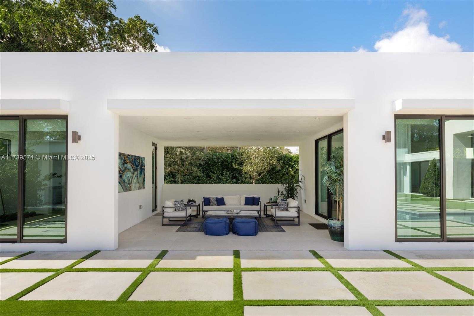 Small Image of 6830 SOUTH WEST 104TH ST, Pinecrest Number 44