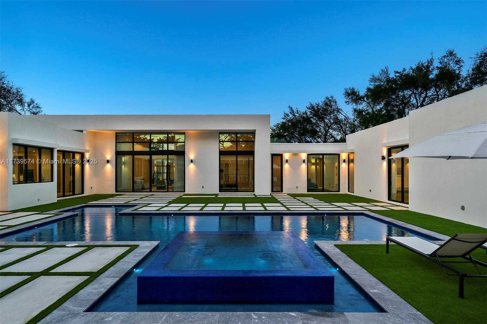 Small Image of 6830 SOUTH WEST 104TH ST, Pinecrest Number 66