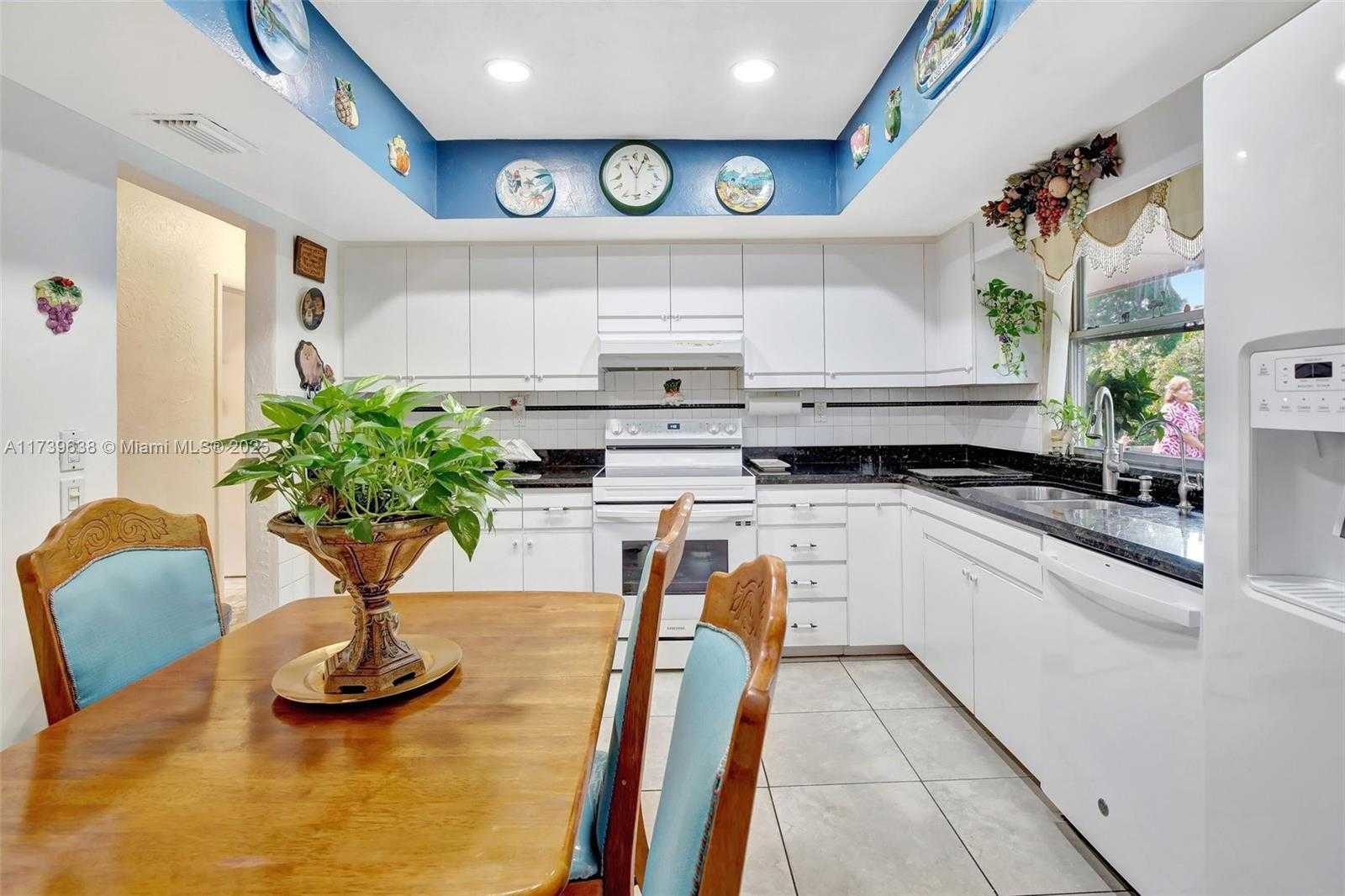 Small Image of 1720 NORTH WEST 85TH WAY, Pembroke Pines Number 21