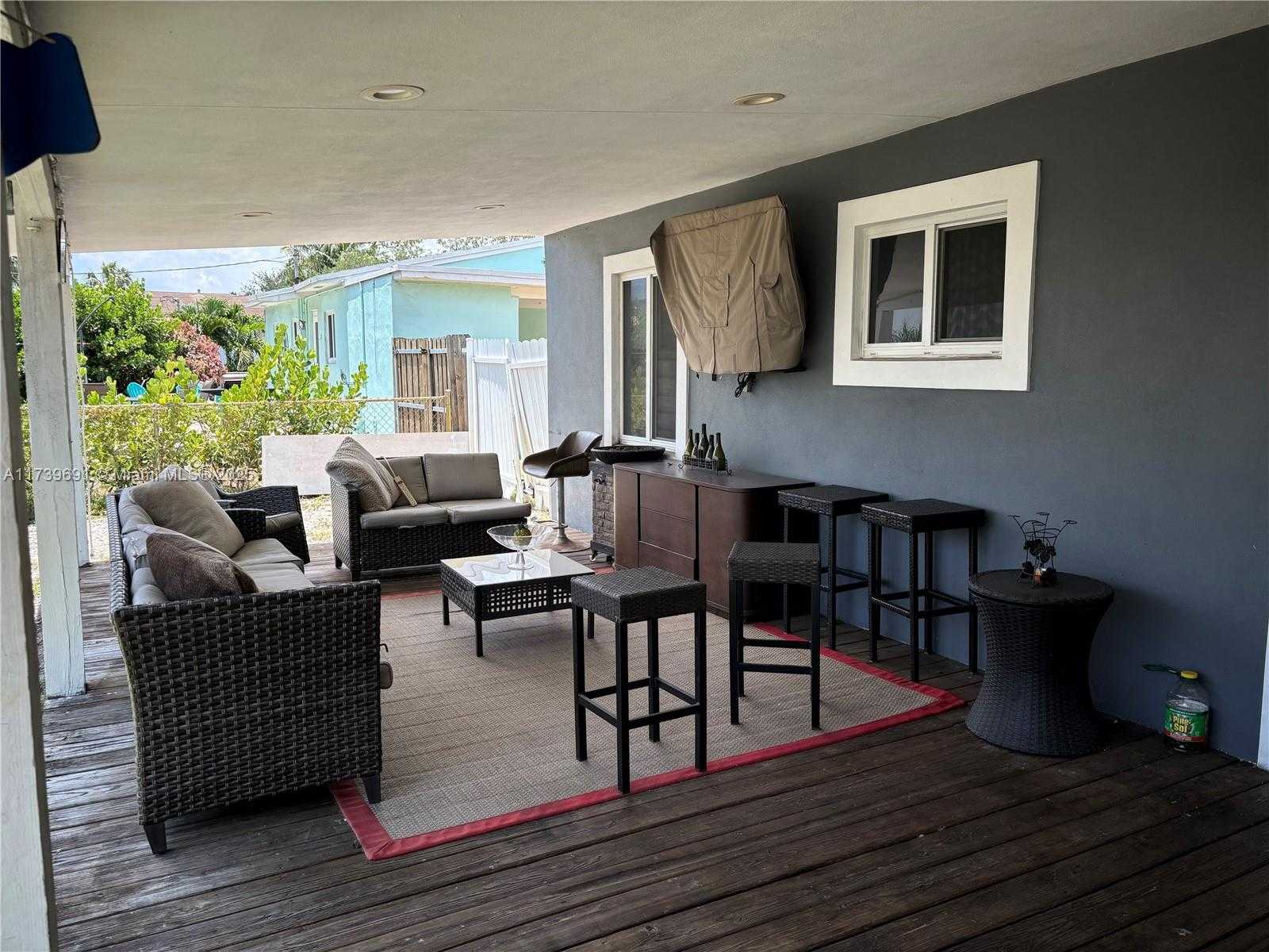 Small Image of 1332 SOUTH WEST 22ND AVE, Fort Lauderdale Number 15