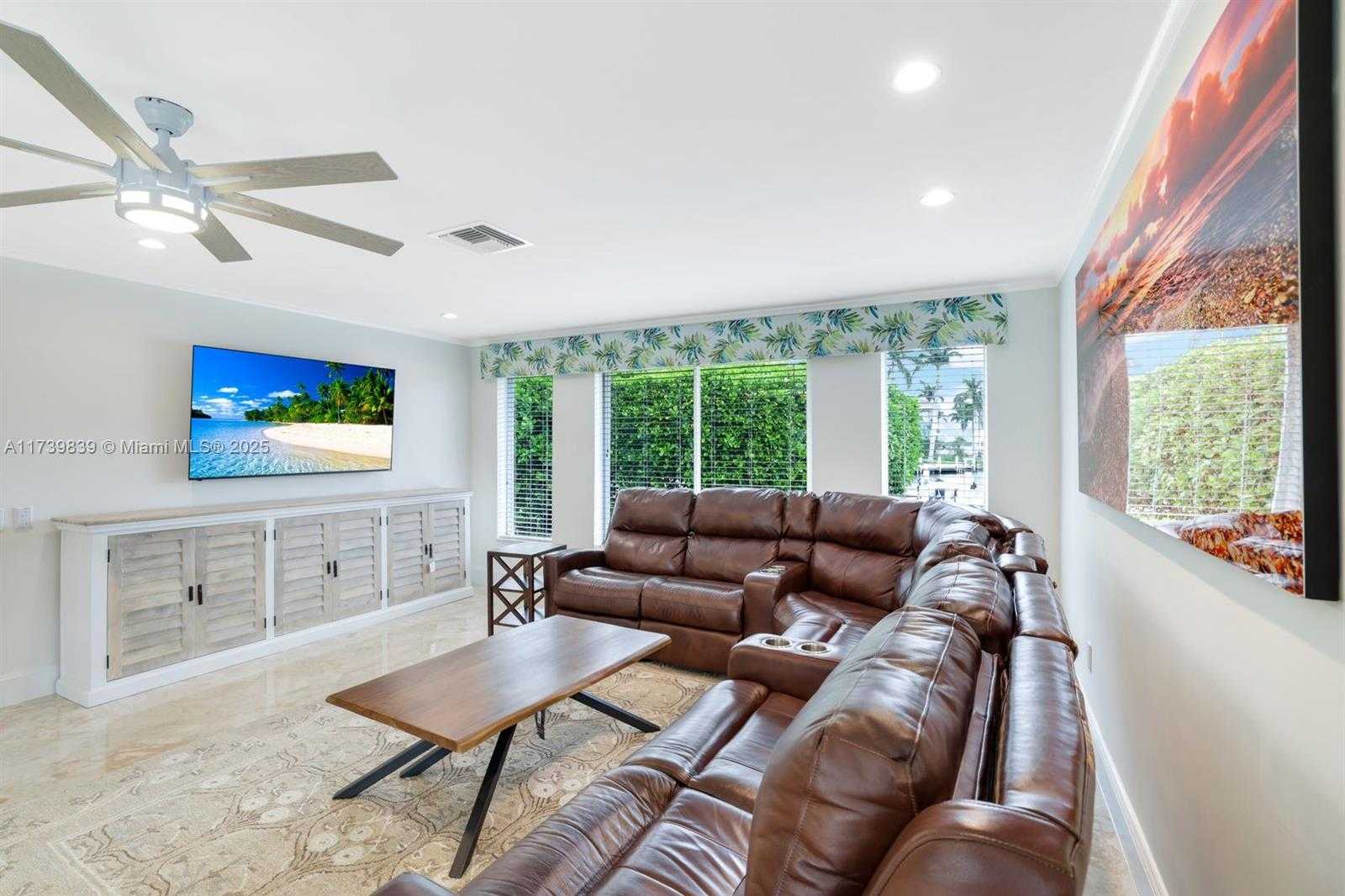 Small Image of 418 TARPON CT, Marco Island Number 18