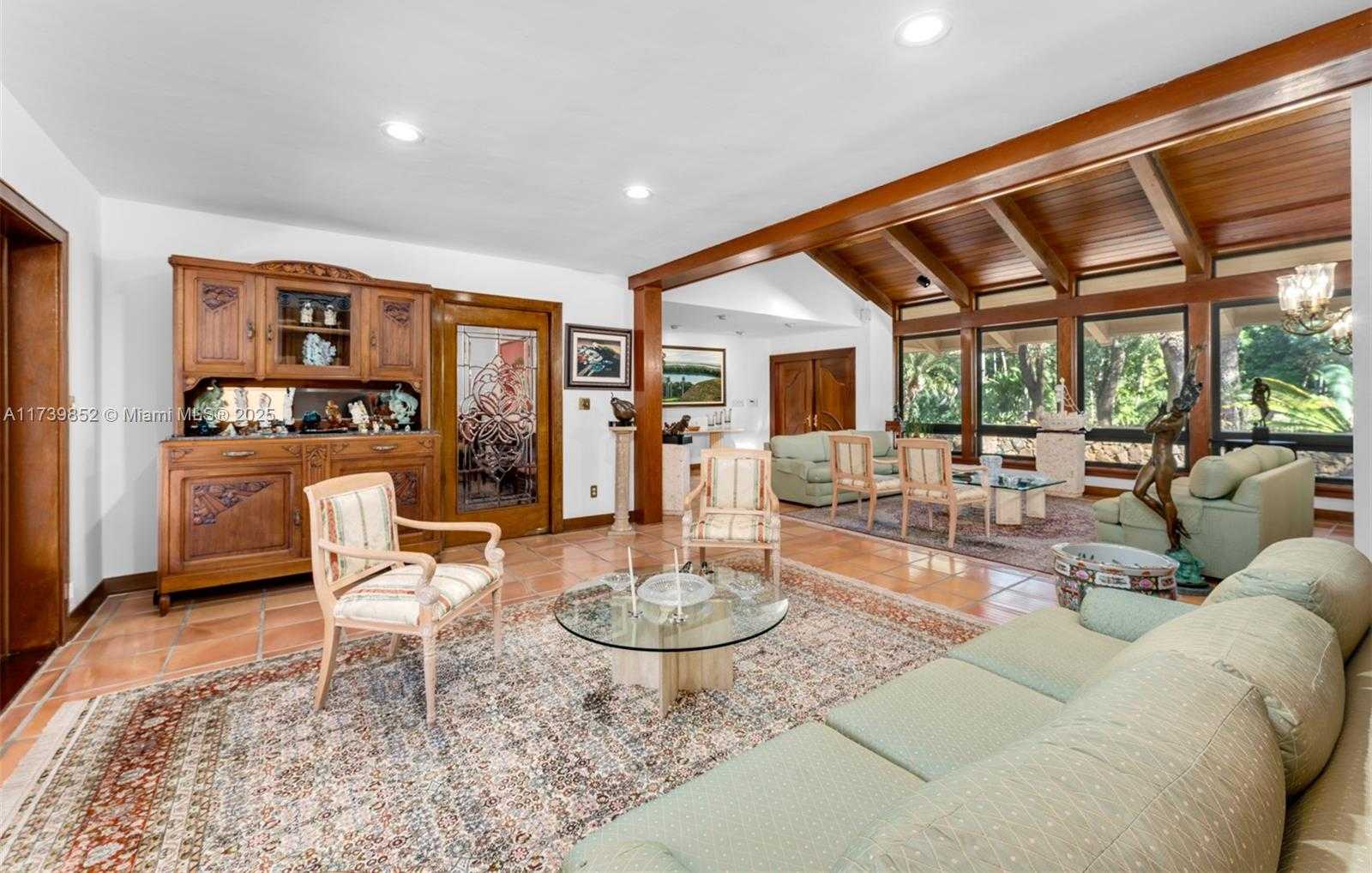 Small Image of 9490 OLD CUTLER LN, Coral Gables Number 11