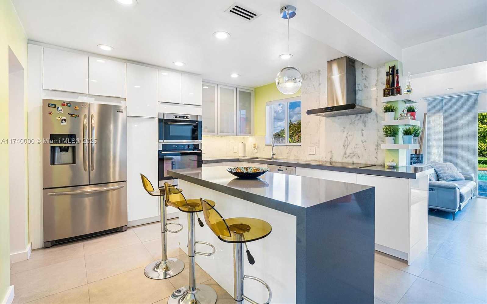 Small Image of 2923 MADISON ST, Hollywood Number 14