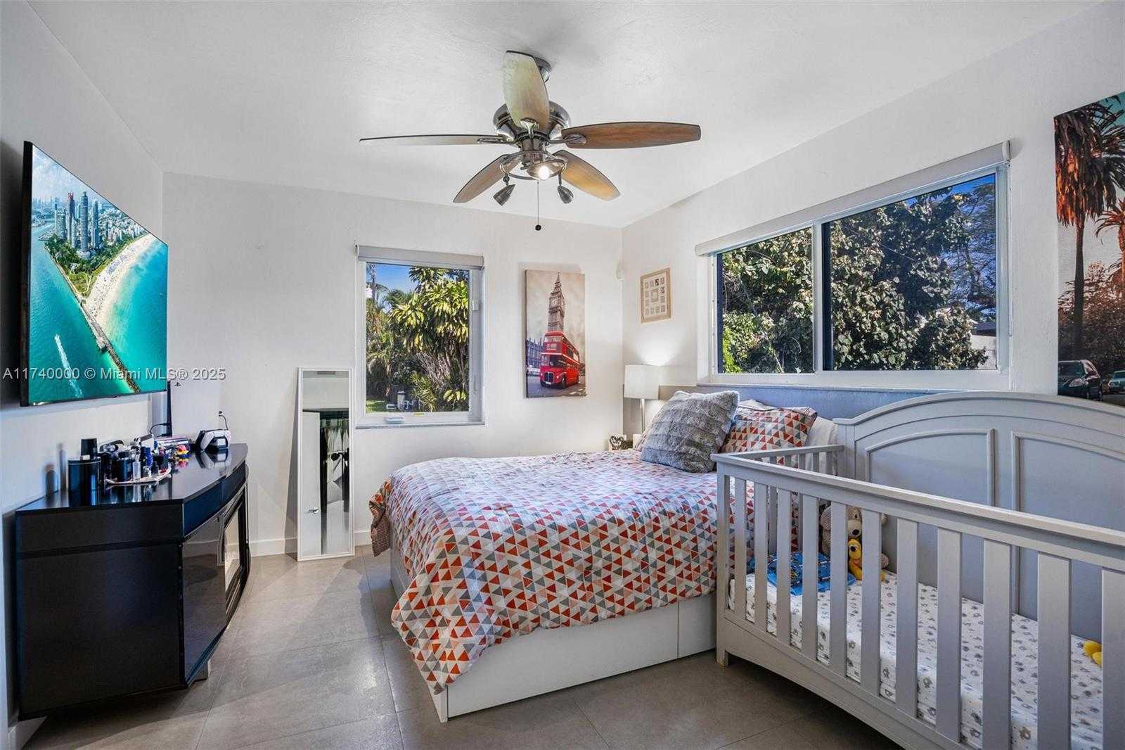 Small Image of 2923 MADISON ST, Hollywood Number 29