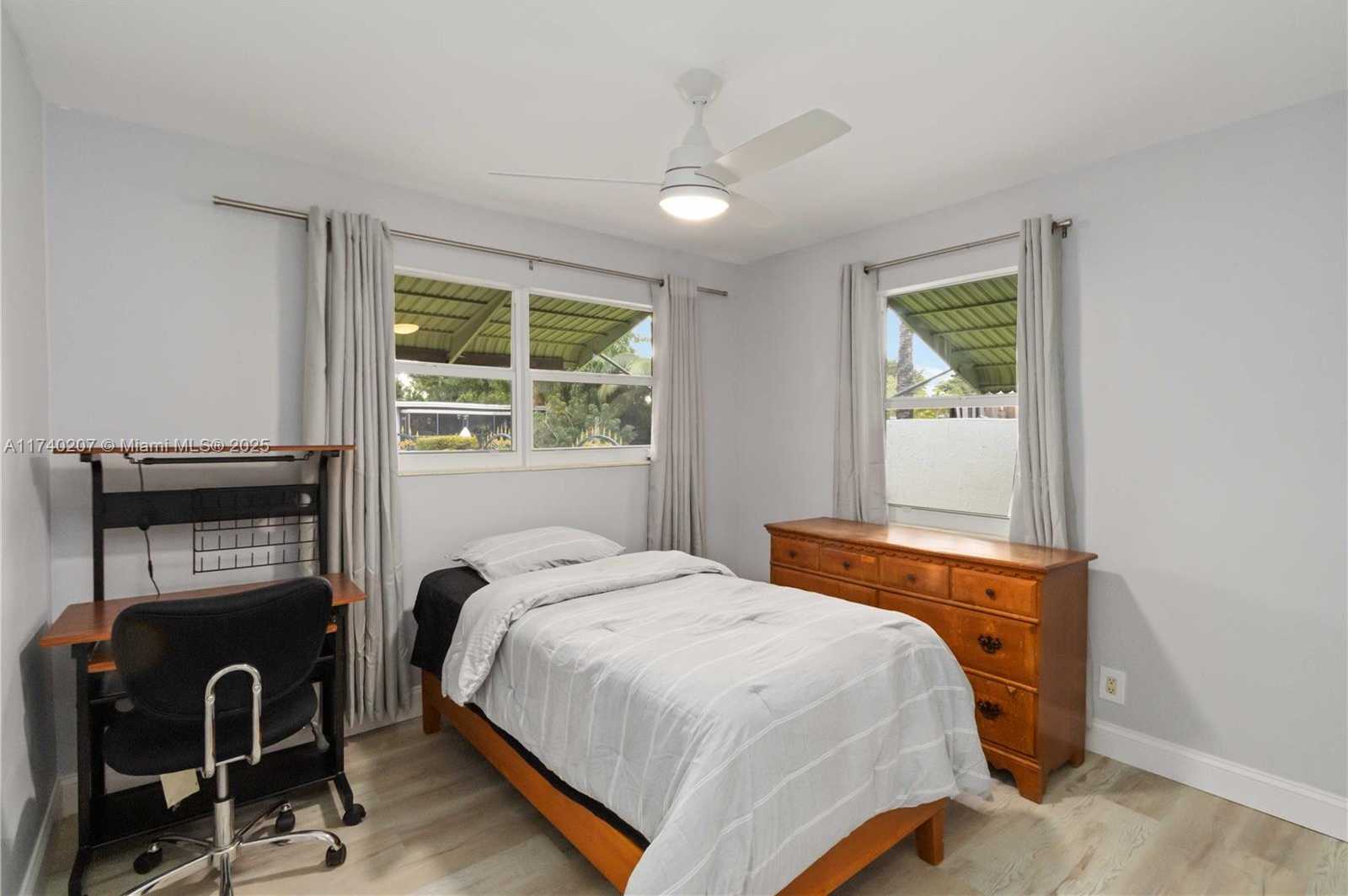 Small Image of 400 SOUTH 62ND TER, Hollywood Number 15