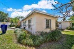 Small Image of 11624 SOUTH WEST 93RD ST, Miami Number 10