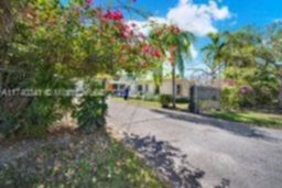 Small Image of 11624 SOUTH WEST 93RD ST, Miami Number 11