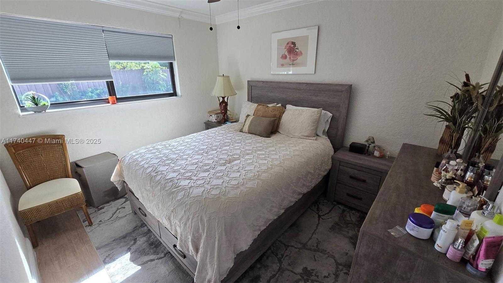 Small Image of 5051 NORTH EAST 6TH AVE, Deerfield Beach Number 14