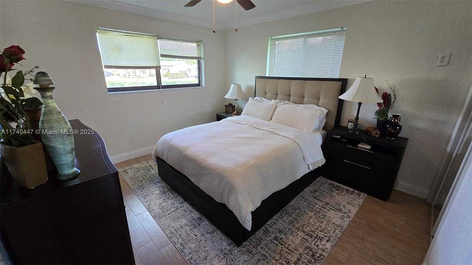 Small Image of 5051 NORTH EAST 6TH AVE, Deerfield Beach Number 16