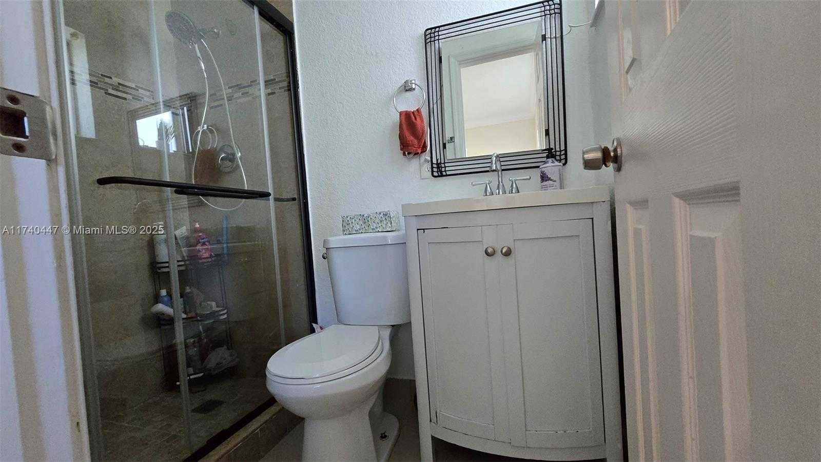 Small Image of 5051 NORTH EAST 6TH AVE, Deerfield Beach Number 17