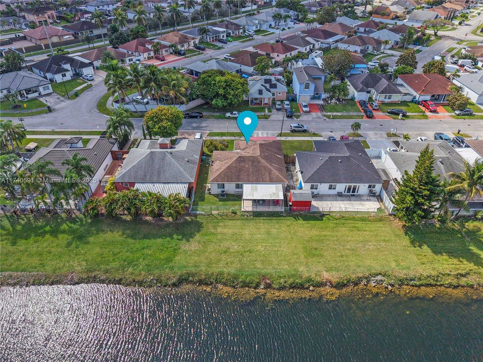 Small Image of 15921 SOUTH WEST 143RD AVE, Miami Number 28