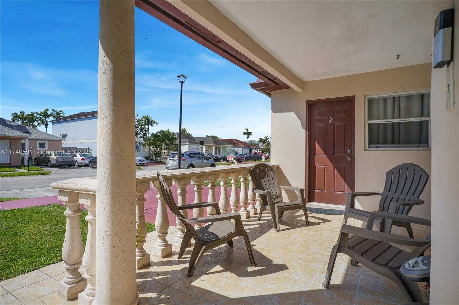 Small Image of 15921 SOUTH WEST 143RD AVE, Miami Number 3